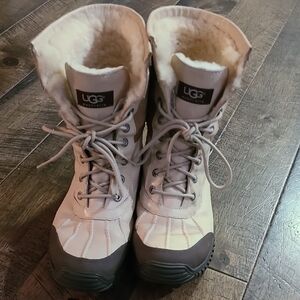 UGG Cream and Gray Lace-Up Boots